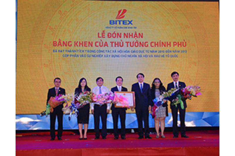 Công ty Bitex tổ chức đón nhận bằng khen của Thủ tướng Chính phủ