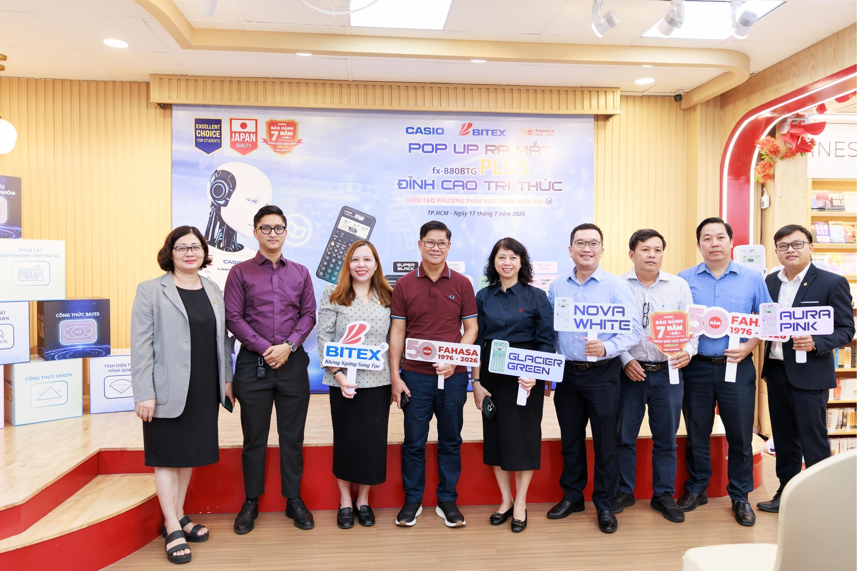 BITEX VÀ FAHASA HỢP TÁC MANG KHÔNG GIAN TRẢI NGHIỆM CASIO FX-880BTG PLUS ĐẾN GẦN HỌC SINH MÙA TỰU TRƯỜNG