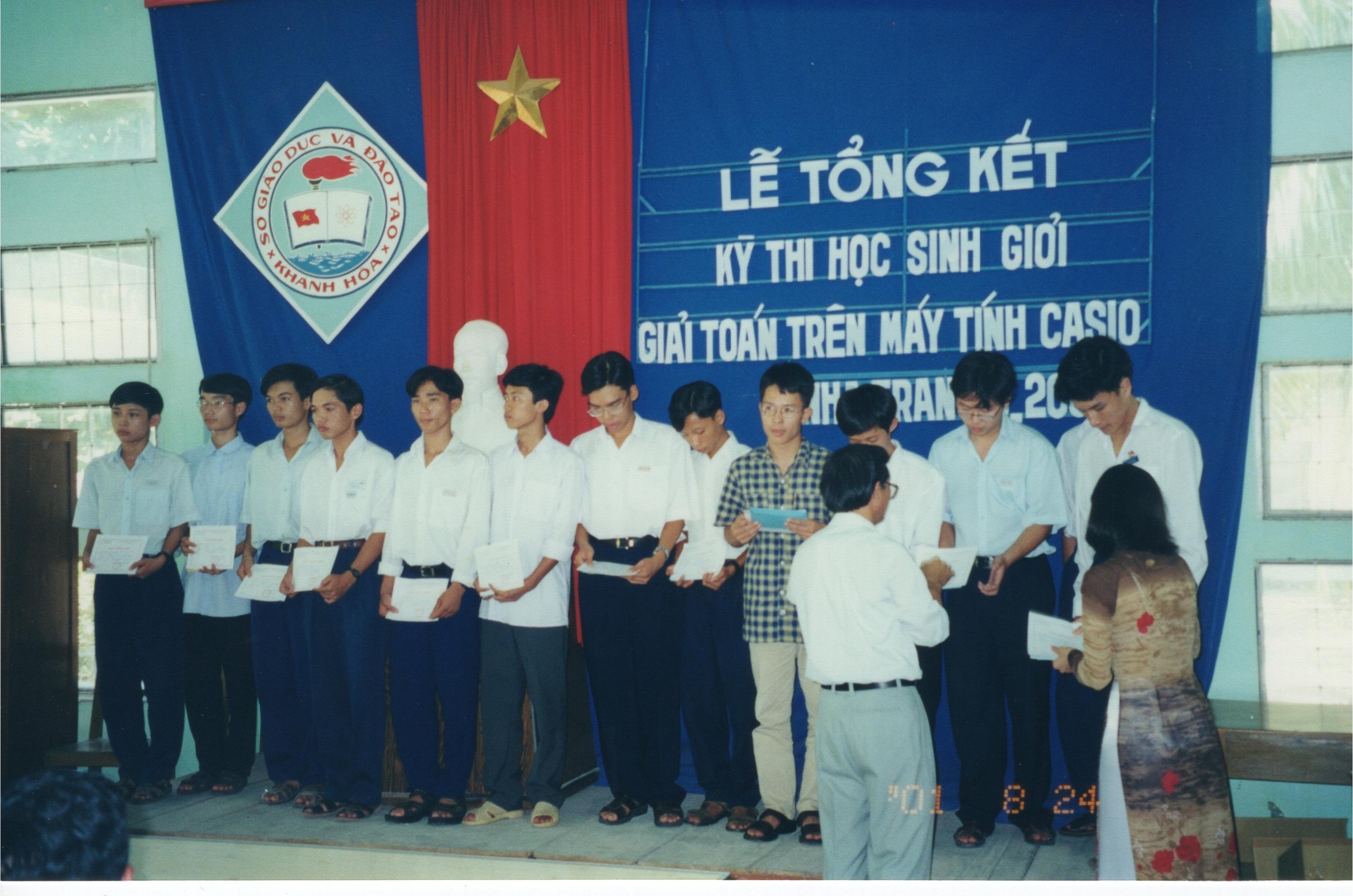 Lan-1-Khanh-Ho a-1.jpg