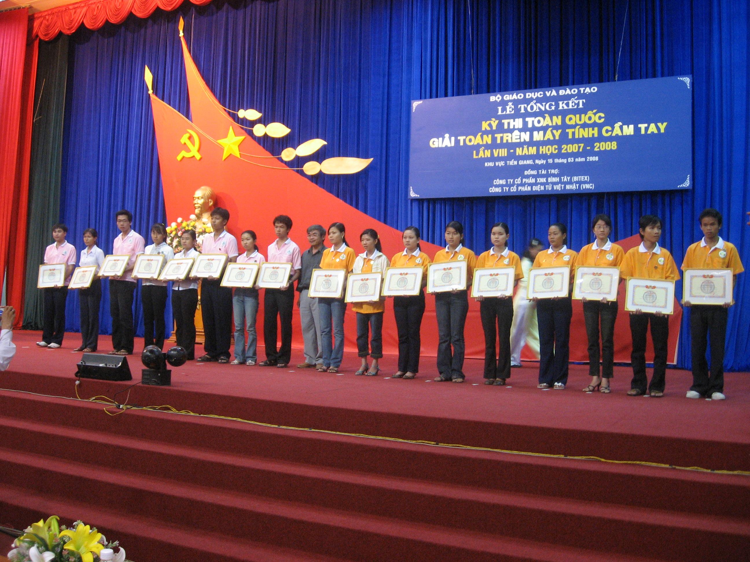 Lan-7-Tien-Gia ng-2.jpg