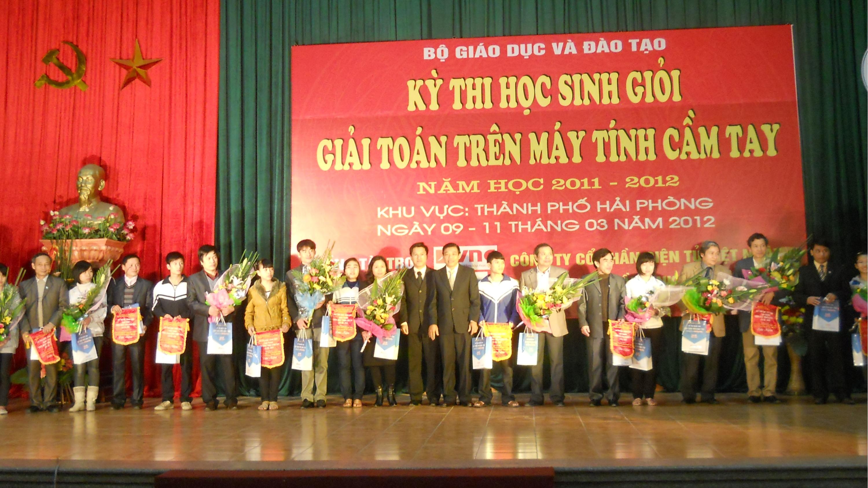 THI-QG-LAN-12- 2012-HAI-PHONG .JPG