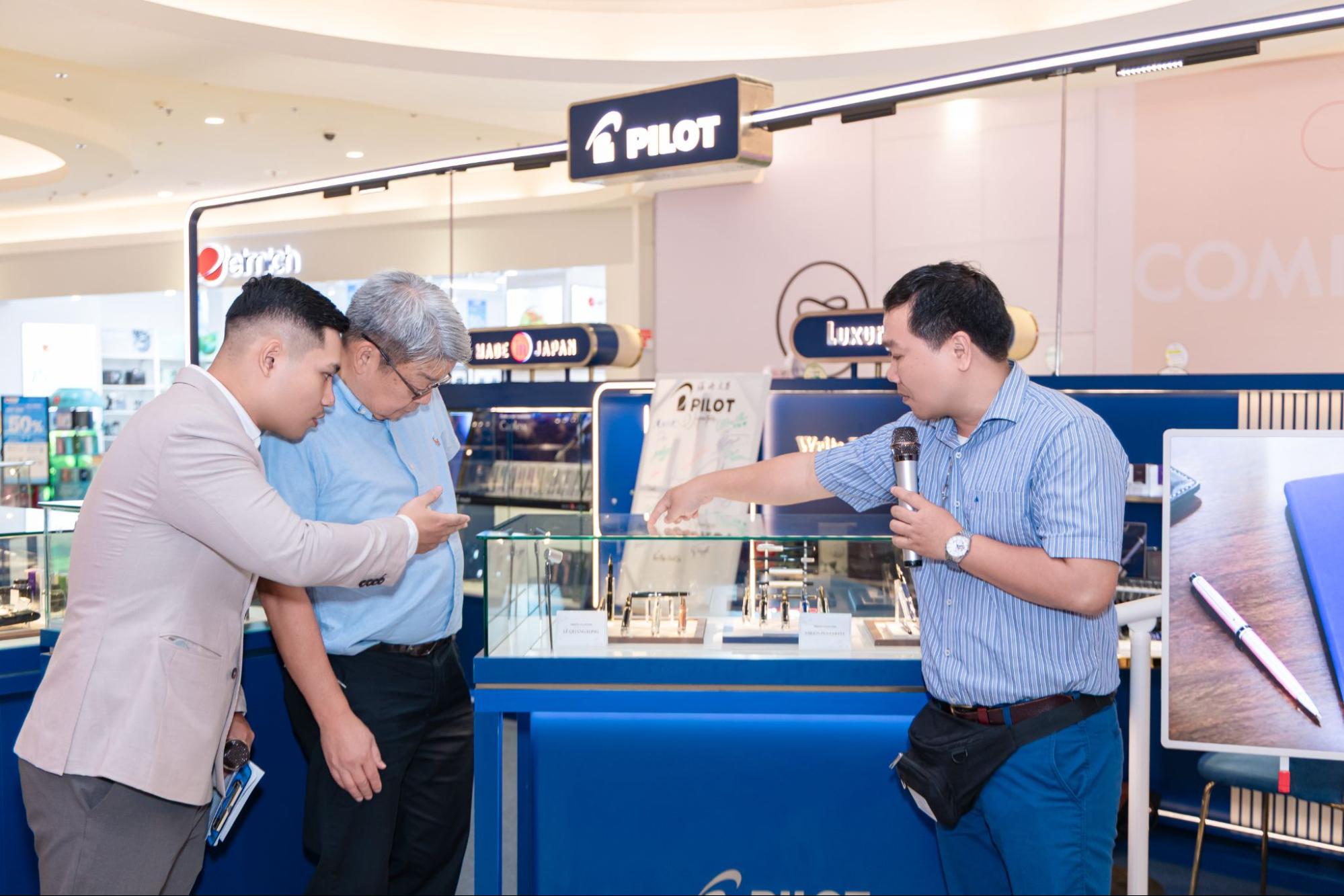 pilot-fountain -pen-experienc e-day-2026-ket -noi-cong-dong -yeu-but-may-t ai-viet-nam-20 .jpg