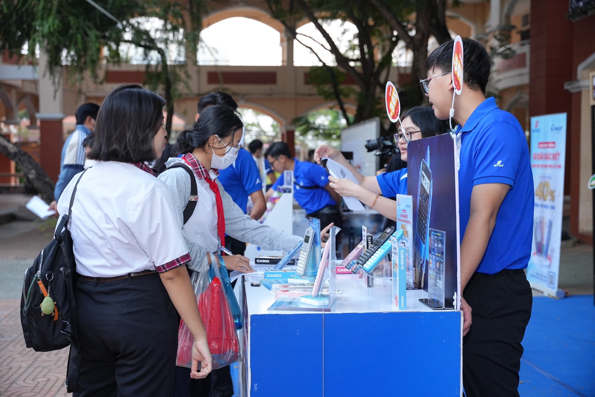 Cuộc thi học sinh giỏi giải toán trên máy tính cầm tay tỉnh Vĩnh Long