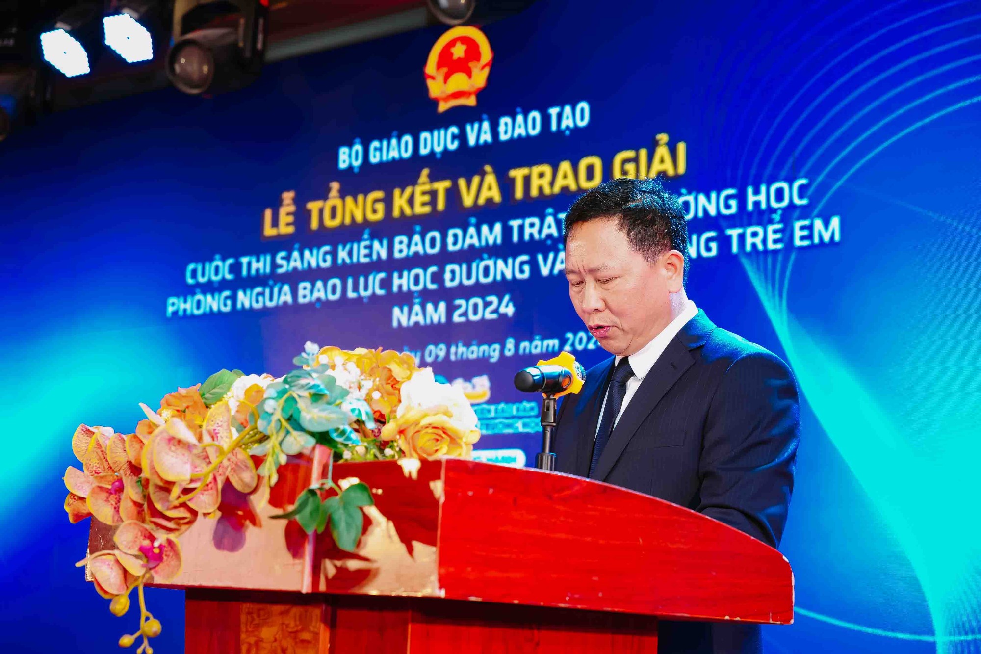 Ông Trần Văn Đạt, Vụ trưởng Vụ Giáo dục Chính trị và Công tác học sinh sinh viên phát biểu tại sự kiện