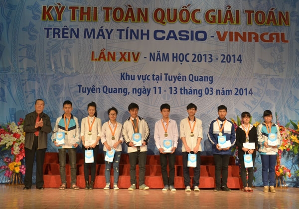 Tuyên Quang giành 26 giải trong kỳ thi toàn quốc giải toán trên máy tính Casio - Vinacal năm học 2013-2014