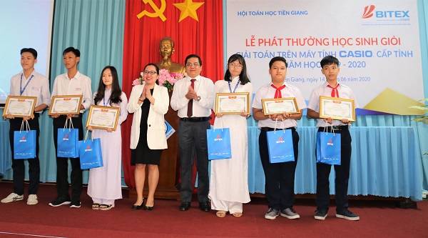 Hội Toán học tỉnh Tiền Giang tiếp nối tổ chức kỳ thi Giải toán trên máy tính cầm tay